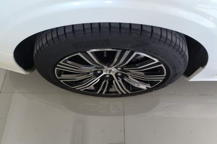 Used Volvo S60 2022 B4 Zhiyuan Luxury Edition
