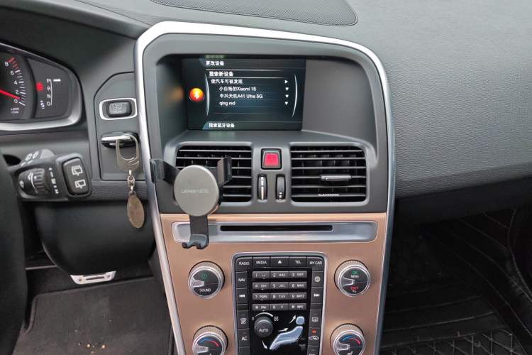 Used Volvo XC60 2017 T5 Smart Upgrade Edition