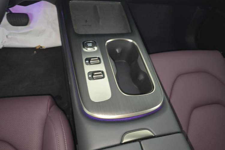 Used  SU7 2024 Rear-Drive Long-Range Intelligent Driving Version