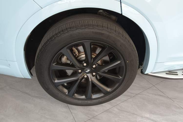 Used Li Auto ONE 2020 Extended-Range 6-Seater Version
