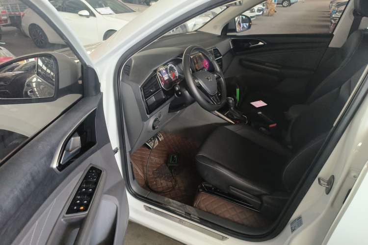 Used Jetta VS5 2021 30th Anniversary Edition Automatic Enjoyment Model
