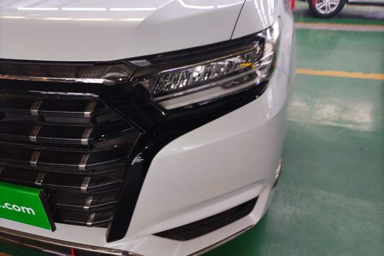 Used Honda Elysion 2024 2.0L eHEV Luxury Edition
