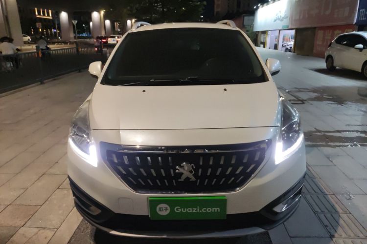 Used Peugeot 3008 2016 2.0L Automatic Classic Edition
