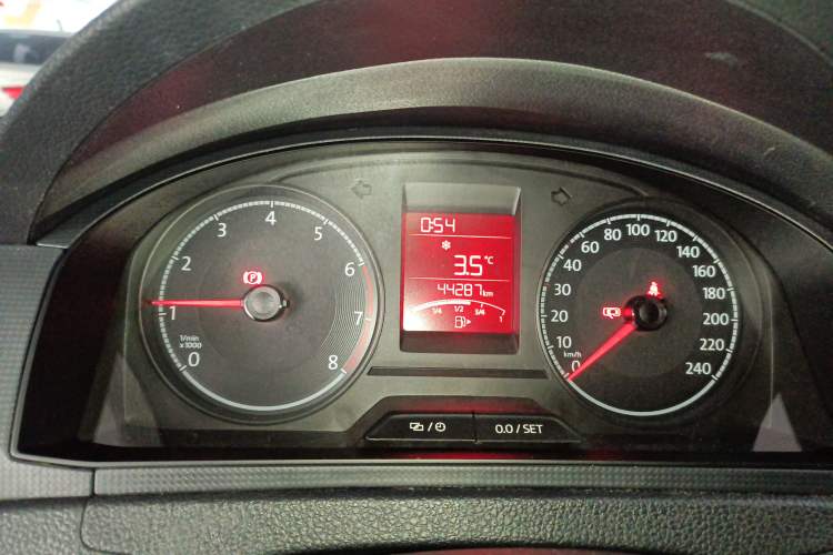 Used Volkswagen Santana 2019 1.5L Manual Fashion Edition China VI Standard
