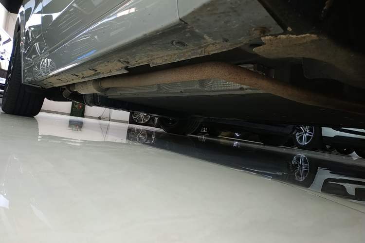 Used Li Auto L8 2023 Pro Model
