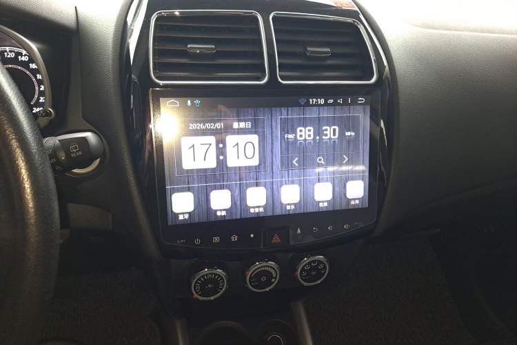 Used Mitsubishi ASX 2016 2.0L CVT Two-Wheel Drive Navigation Edition
