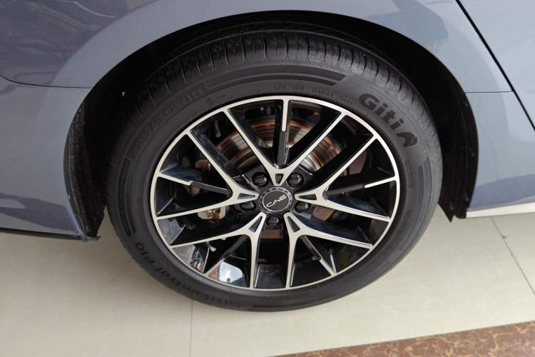 Used BYD Seal 2023 DM-i 1.5T 121km Flagship Model
