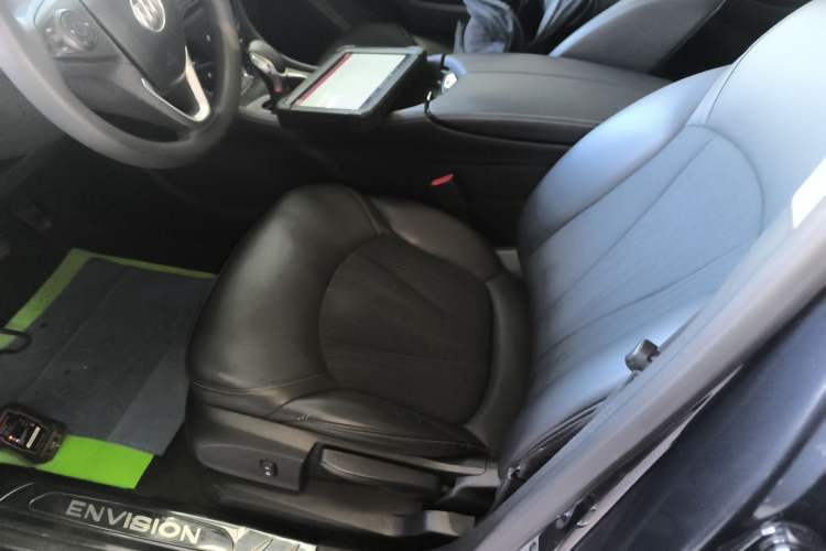 Used Buick Envision 2020 20T Two-Wheel Drive Leading Version
