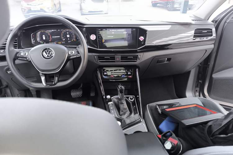 Used Volkswagen Tayron 2020 330TSI Two-Wheel Drive Luxury Connected Pro Edition
