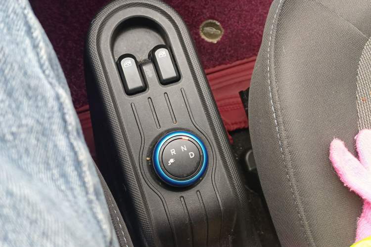 Used Wuling Hongguang MINIEV 2022 Easy Version Lithium Iron Phosphate
