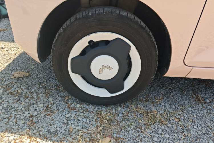 Used Wuling Hongguang MINIEV 2021 Macaron Fashion Edition Lithium-Ion Battery
