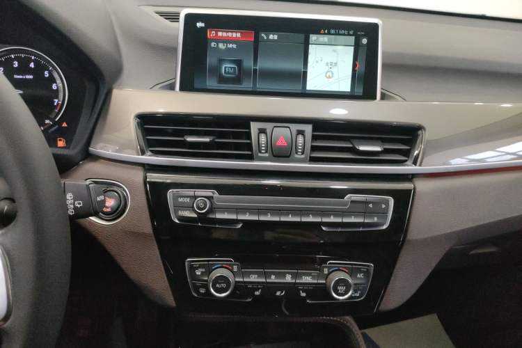 Used BMW X1 2019 xDrive20Li Luxury Model