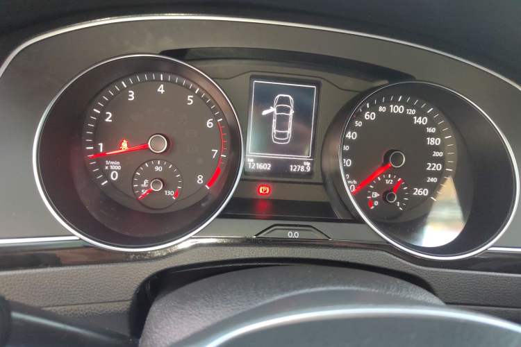 Used Volkswagen Magotan 2017 280TSI DSG Leading Edition
