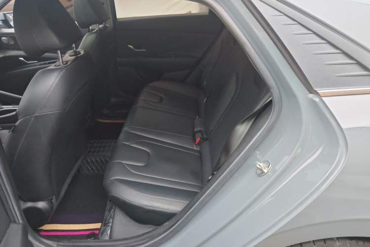 Used Hyundai Elantra 2021 1.5L CVT GLX Elite Edition
