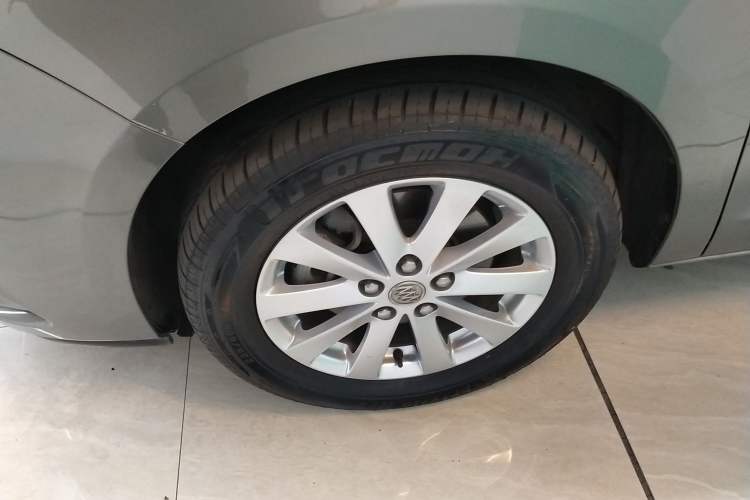 Used Buick GL8 2018 28T Comfort Model China VI Standard