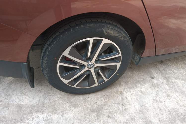 Used Venucia D60 2018 1.6L CVT Smart Connect Elite Edition
