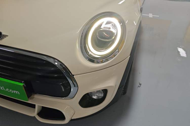 Used  MINI 2018 1.5T COOPER Racing Driver
