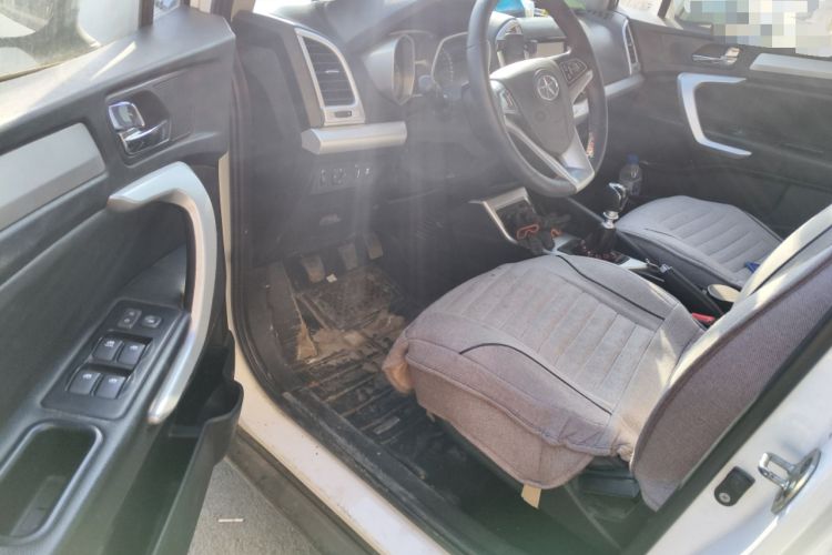 Used  Refine S3 2016 1.5L Manual Luxury Smart Version