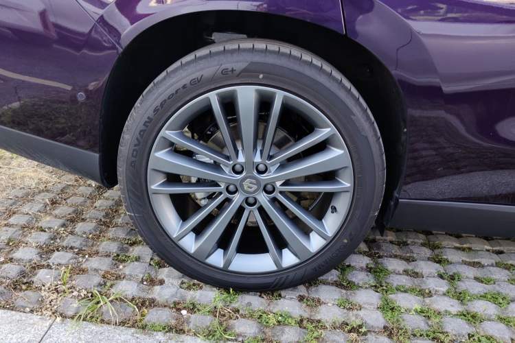 Used Leapmotor C16 2024 Range-Extended 200 LiDAR Edition
