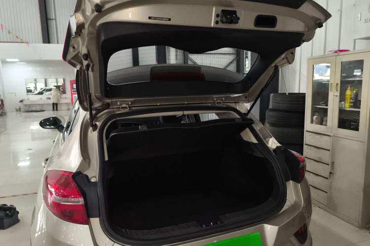 Used Geely Auto Emgrand GS 2016 Elegant Edition 1.8L Manual LingShang Model
