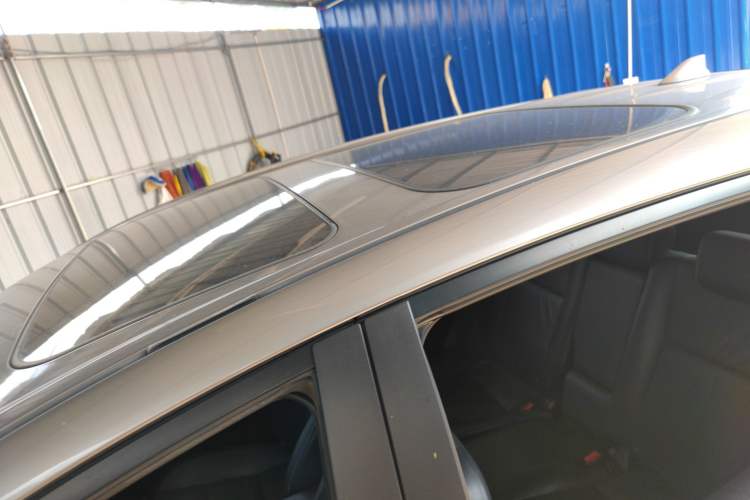 Used Toyota RAV4 2016 2.5L Automatic 4x4 Elite Edition
