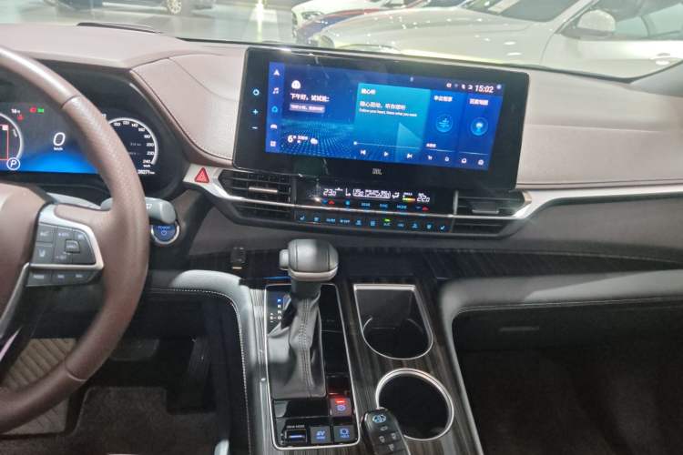 Used Toyota Sienna 2021 2.5L Hybrid Platinum Edition
