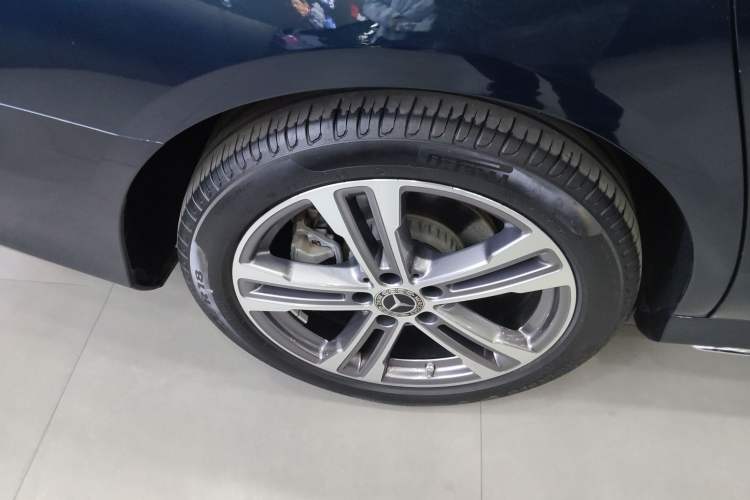 Used Mercedes-Benz E-Class 2021 Facelift E 260 L Sport Edition
