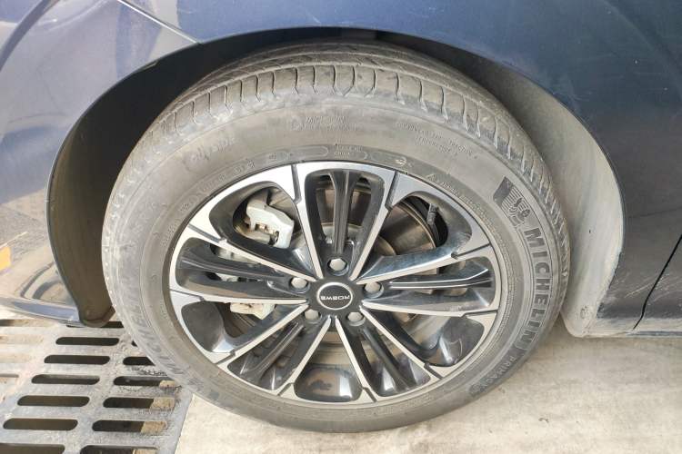 Used Roewe iMAX8 2021 400TGI Supreme Series Prestige Edition
