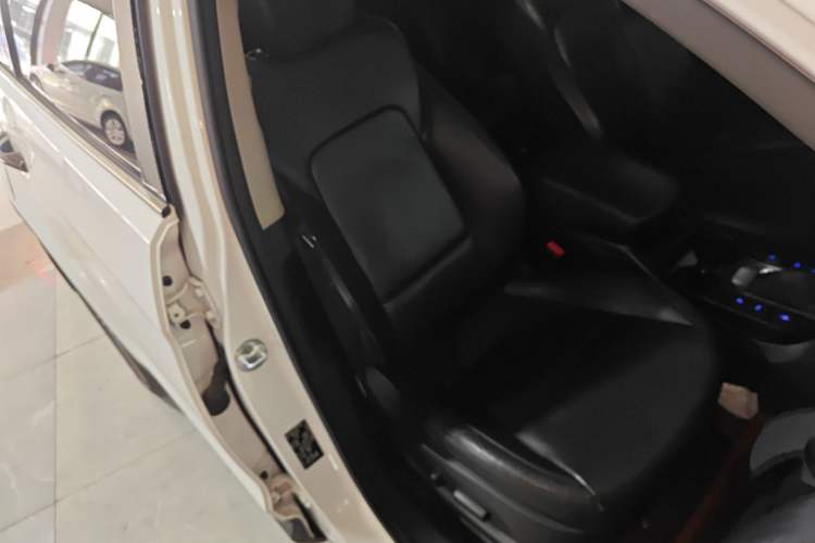 Used Hyundai Grand SantaFe 2013 3.0L 7-Seater 4x4 Flagship Edition