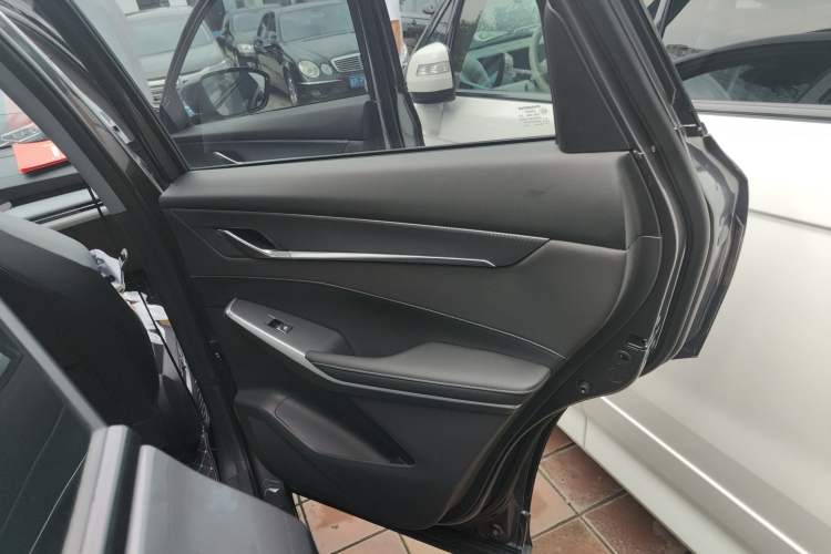 Used Changan CS75 PLUS 2024 3rd Generation Champion Edition 1.5T Intelligent Drive Dynamic Model
