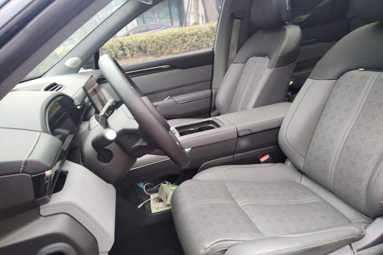 Used Zeekr 7X 2025 75 kWh Rear-Wheel Drive Intelligent Driving Version
