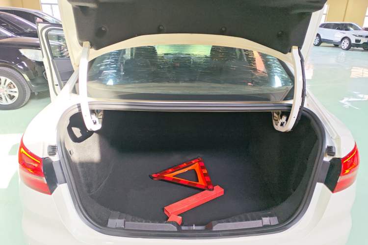 Used Ford Escort 2019 Revised 1.5L Automatic ZhiXiang Version (Tire Pressure Monitoring) China VI Standard
