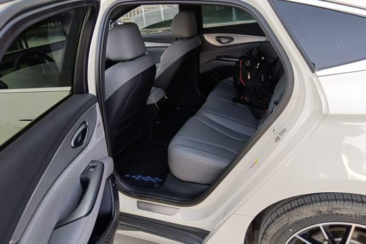 Used BYD Seal 07 DM-i 2025 Intelligent Driving Version DM-i 1.5L 125 km Prestige Edition