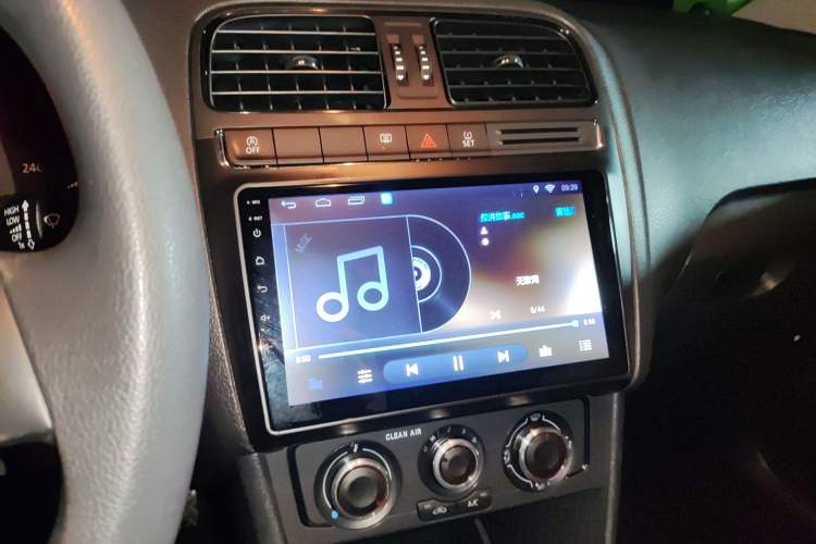 Used Volkswagen Polo 2018 1.5L Manual Drive-Comfort Model
