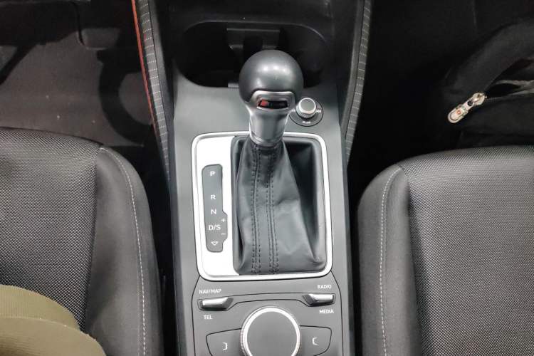 Used Audi Q2L 2018 35 TFSI Launch Exclusive Edition China VI
