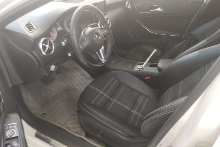 Used Mercedes-Benz A-Class 2013 A 200 Urban Edition
