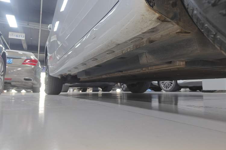 Used Roewe i6 MAX New Energy 2022 EV 500 Grand Touring Edition with Sunroof
