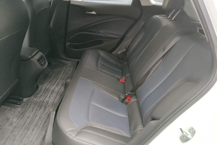 Used Buick Velite 6 2023 430km Range Commuter Version