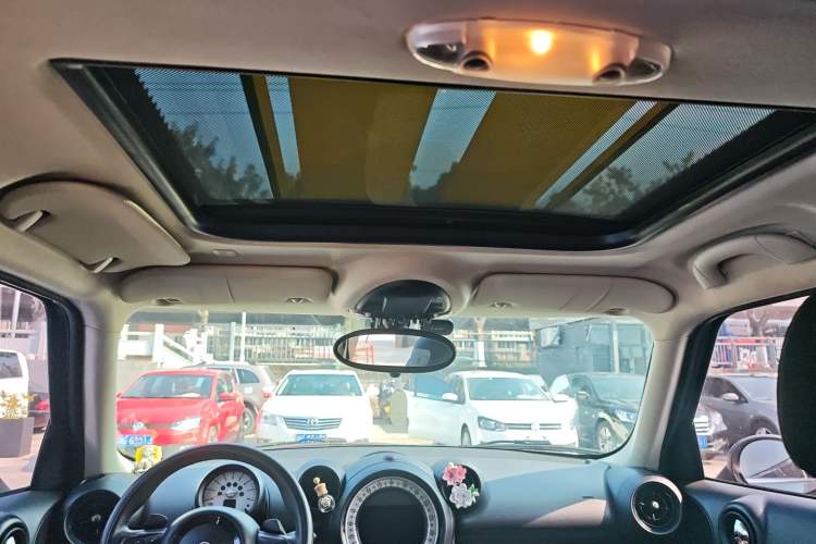 Used  Countryman 2014 1.6T COOPER S
