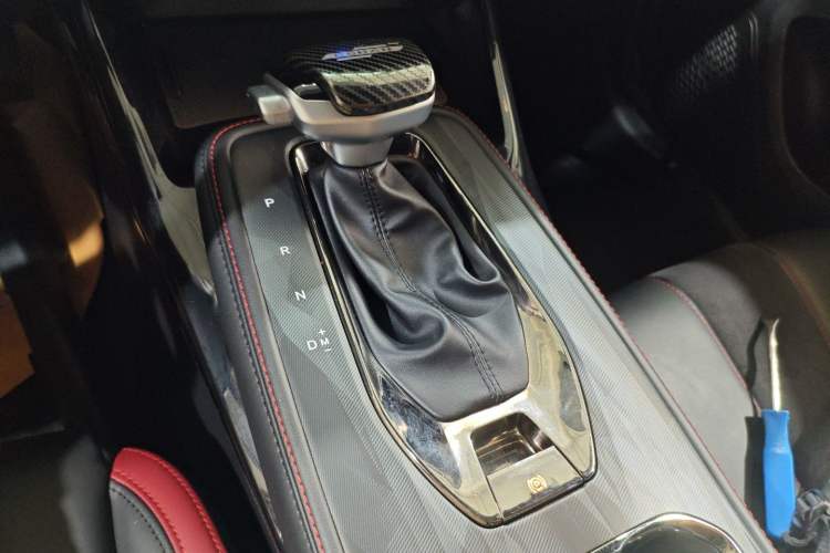 Used Oshan X5 2022 1.5T DCT Tiger Roar Limited Edition
