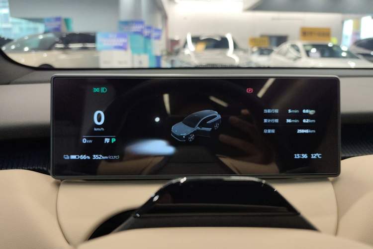 Used Nio ET5T 2023 75 kWh Touring