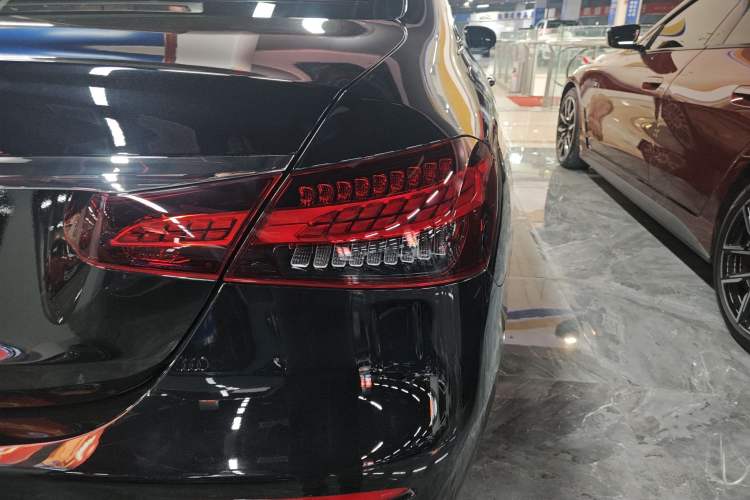 Used Mercedes-Benz E-Class 2023 Updated E 300 L Fashion Edition
