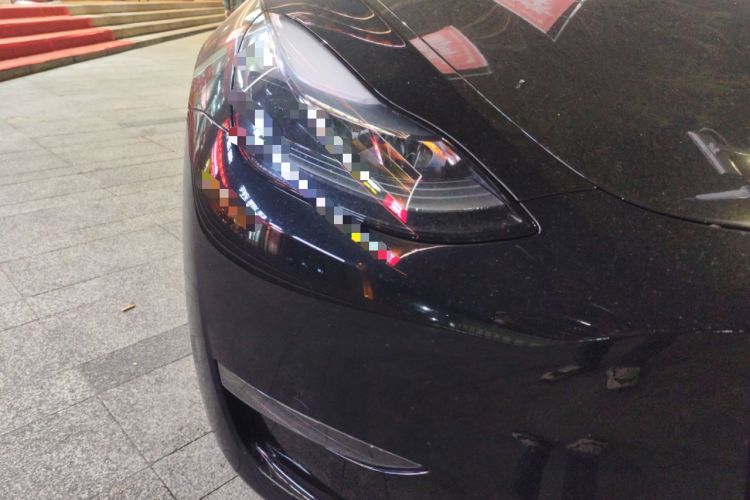 Used Tesla Model Y 2024 Long-Range All-Wheel-Drive Version