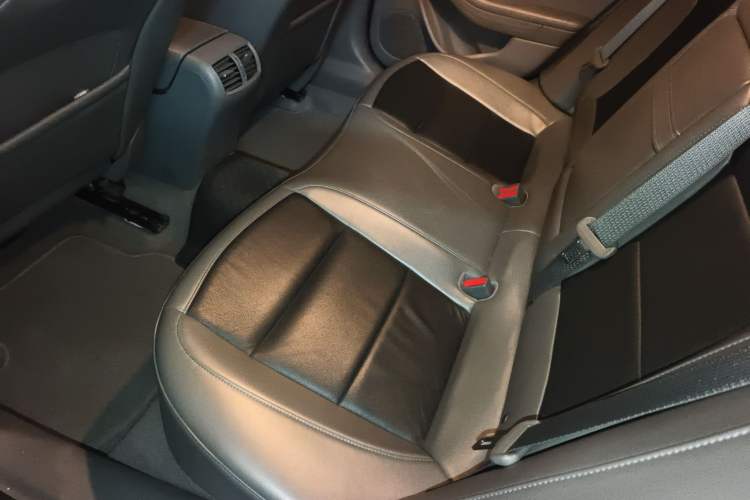 Used Chevrolet Malibu 2013 2.4L Automatic Luxury Edition
