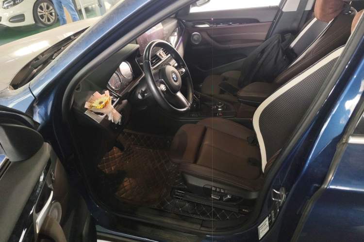 Used BMW X1 2022 sDrive25Li Leading Model