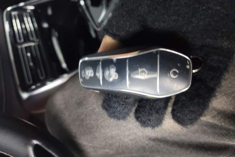 Used BYD Tang New Energy 2022 EV 635 km All-Wheel-Drive Flagship Model