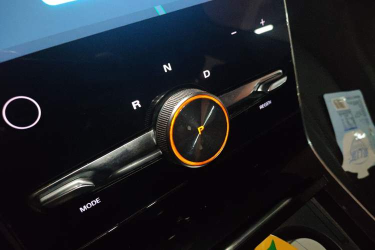 Used  MARVEL R 2021 Rear-Drive PRO Edition