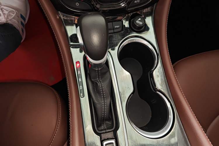 Used Buick Envision 2018 28T Four-Wheel Drive Elite Version