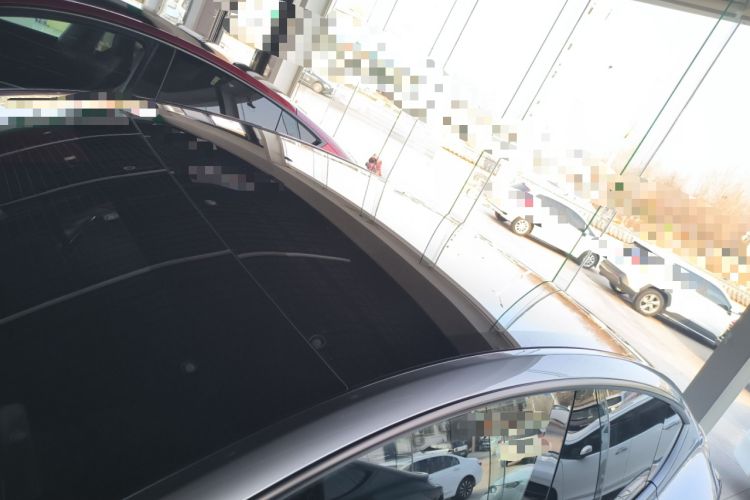 Used Tesla Model Y 2025 Rear-Wheel-Drive Version
