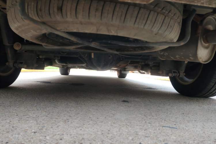 Used FORTHING Lingzhi PLUS 2021 2.0L Manual Luxury 9-Seater
